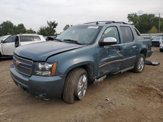  Salvage Chevrolet Avalanche