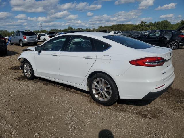 Ford Fusion Se Image 2