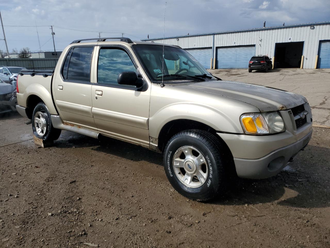 Ford Explorer Image 2