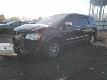  Salvage Chrysler Minivan