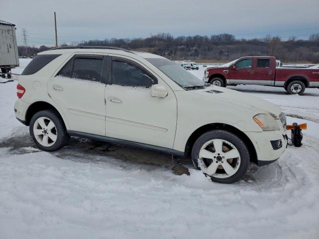 Mercedes-Benz M-Class 350 4matic Image 3