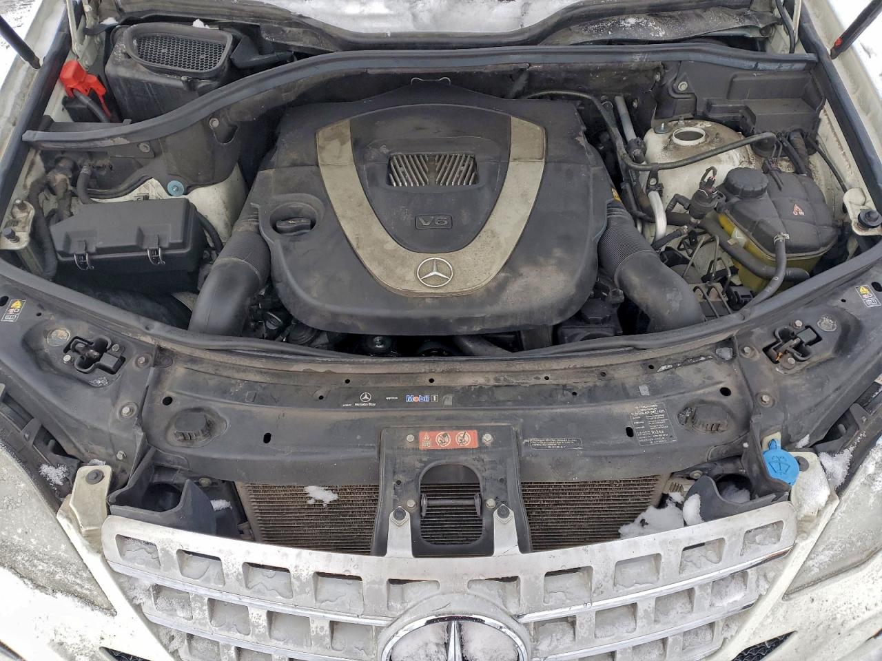 Mercedes-Benz M-Class 350 4matic Image 9