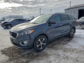  Salvage Kia Sorento
