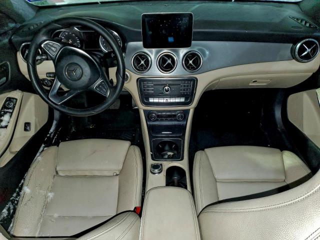 Mercedes-Benz Cla-class 250 Image 4