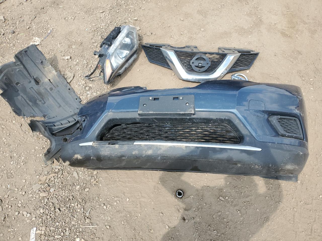 Nissan Rogue S Image 14