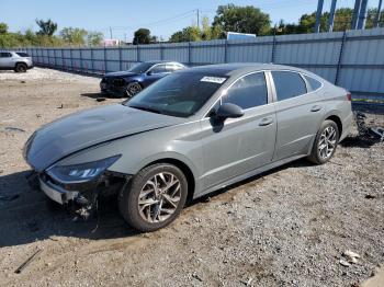  Salvage Hyundai SONATA