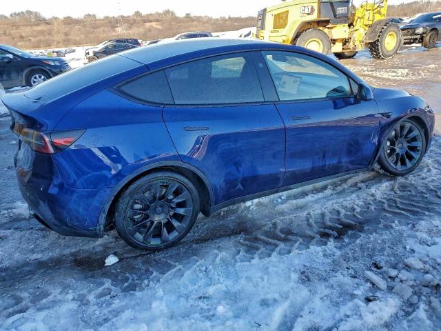 Tesla Model Y Image 12