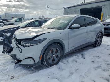  Salvage Ford Mustang