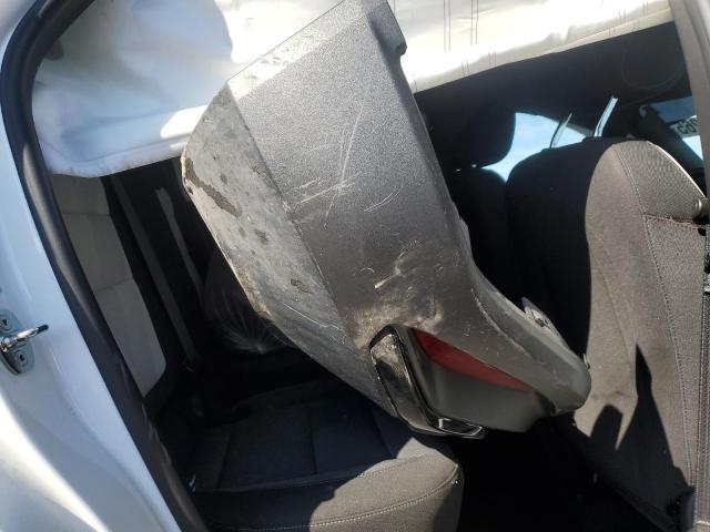 Chevrolet Trax 1rs Image 12