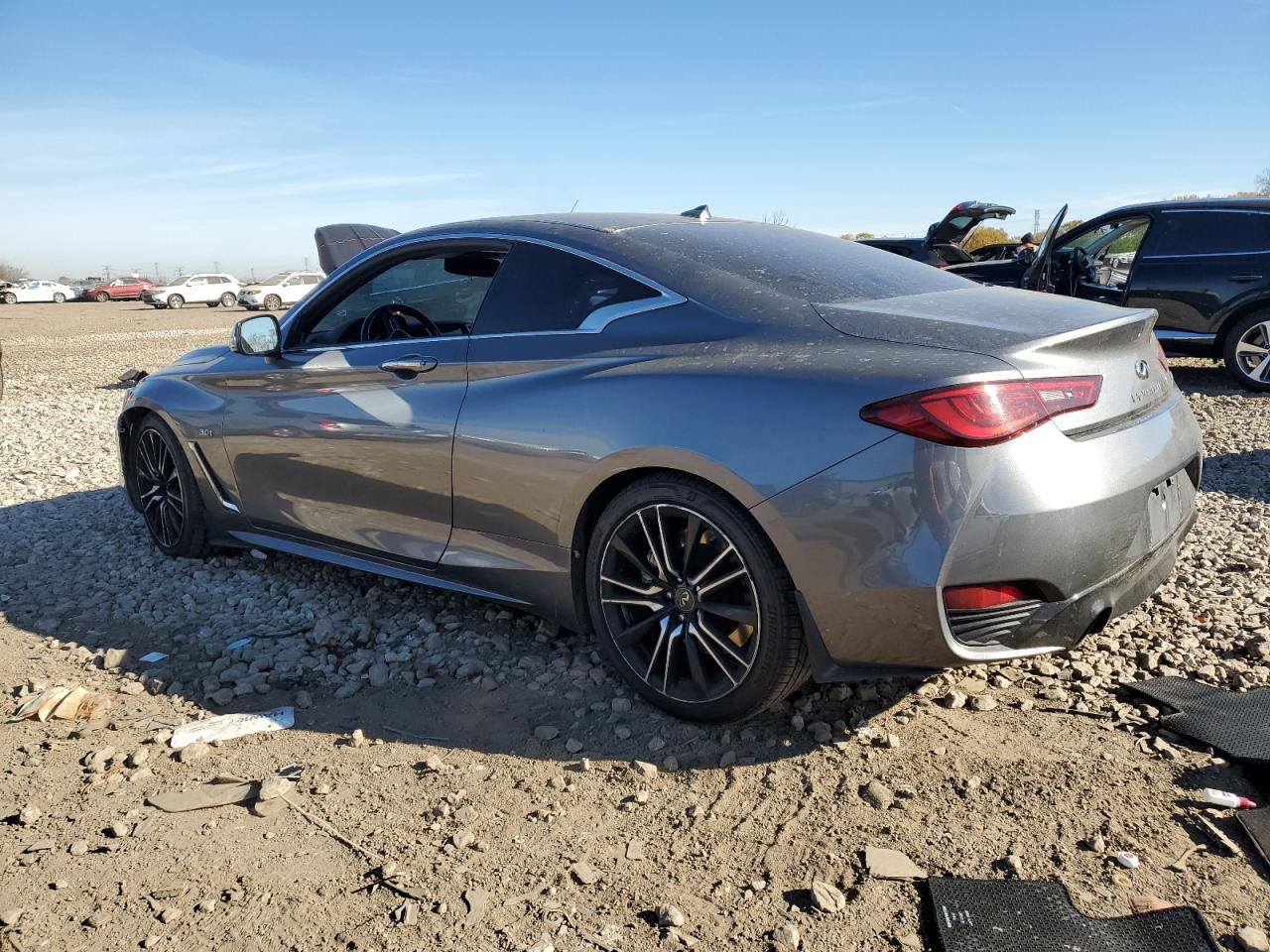 INFINITI Q60 Luxe 300 Image 7