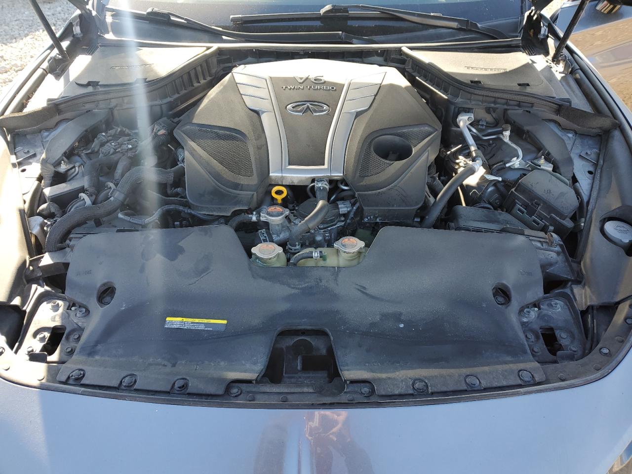 INFINITI Q60 Luxe 300 Image 12