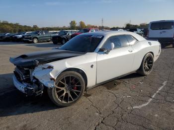 Salvage Dodge Challenger