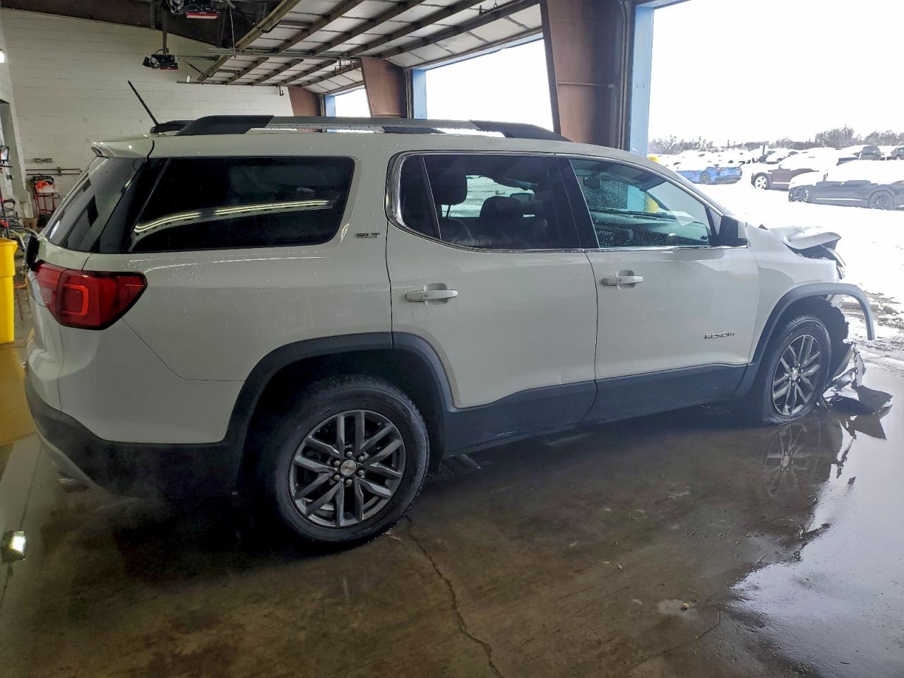 GMC Acadia Slt-1 Image 2