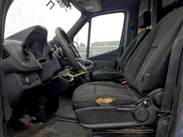 Mercedes-Benz Sprinter 2500/3500 Image 5