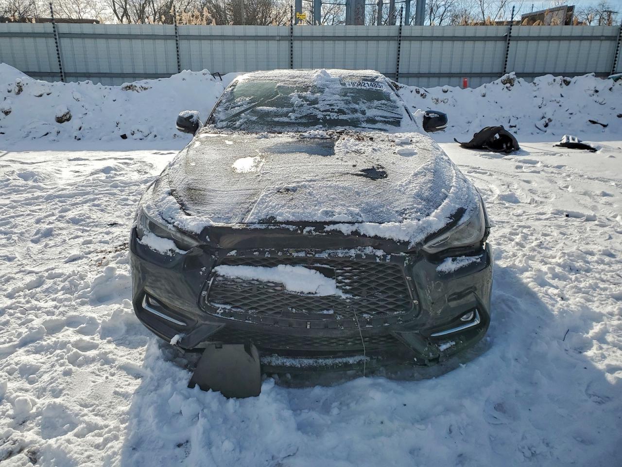 INFINITI Q60 Premium Image 3