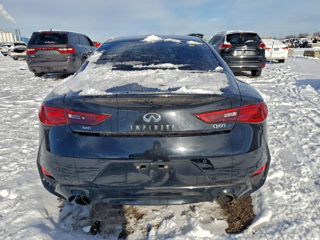 INFINITI Q60 Premium Image 4