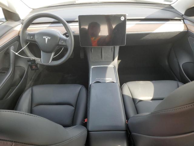 Tesla Model 3 Image 8