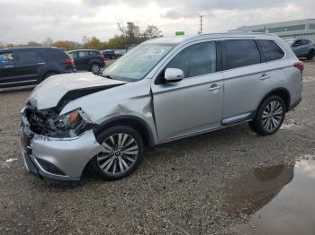  Salvage Mitsubishi Outlander