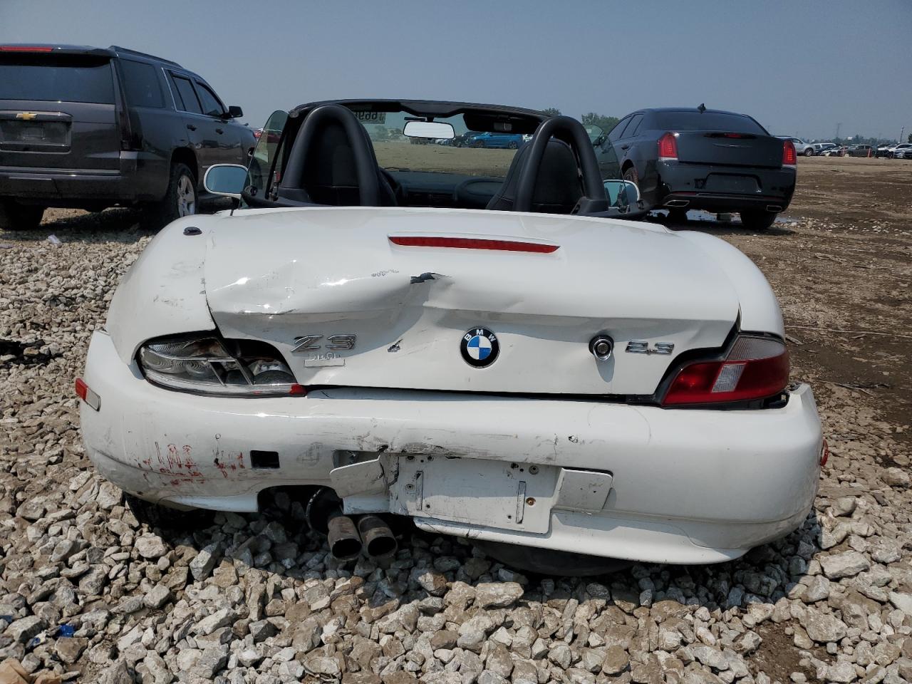BMW Z Series 2.3 Image 6