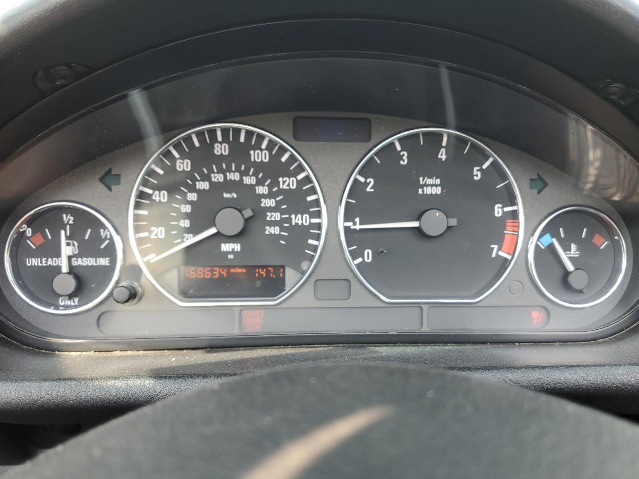 BMW Z Series 2.3 Image 3