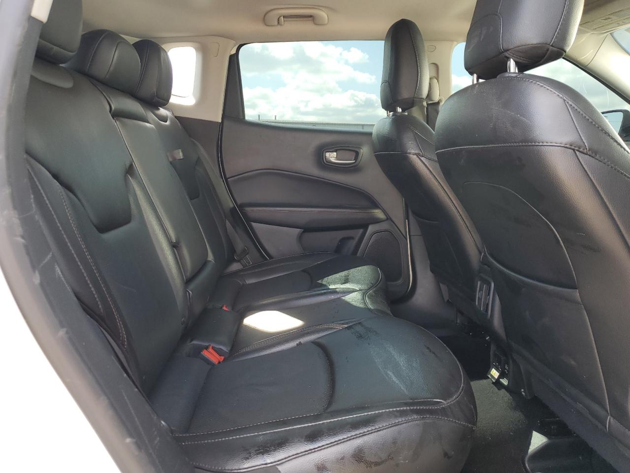 Jeep Compass Limited Image 5