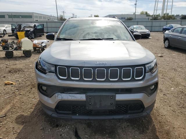 Jeep Compass Latitude Image 5