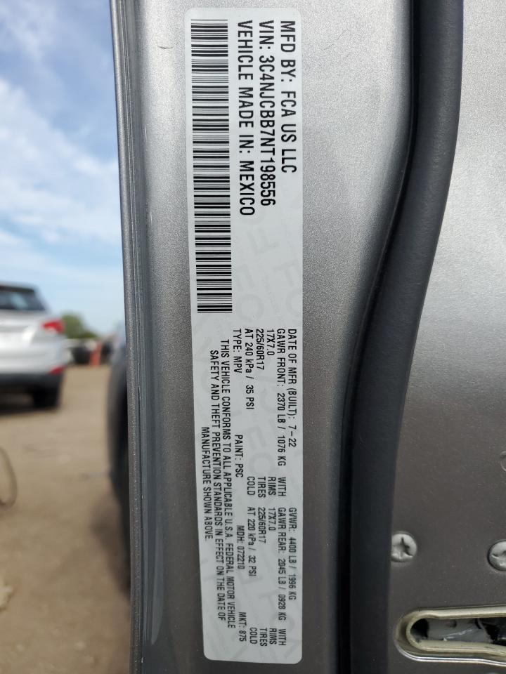 Jeep Compass Latitude Image 2