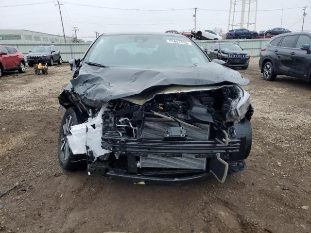 Nissan Versa Sv Image 2