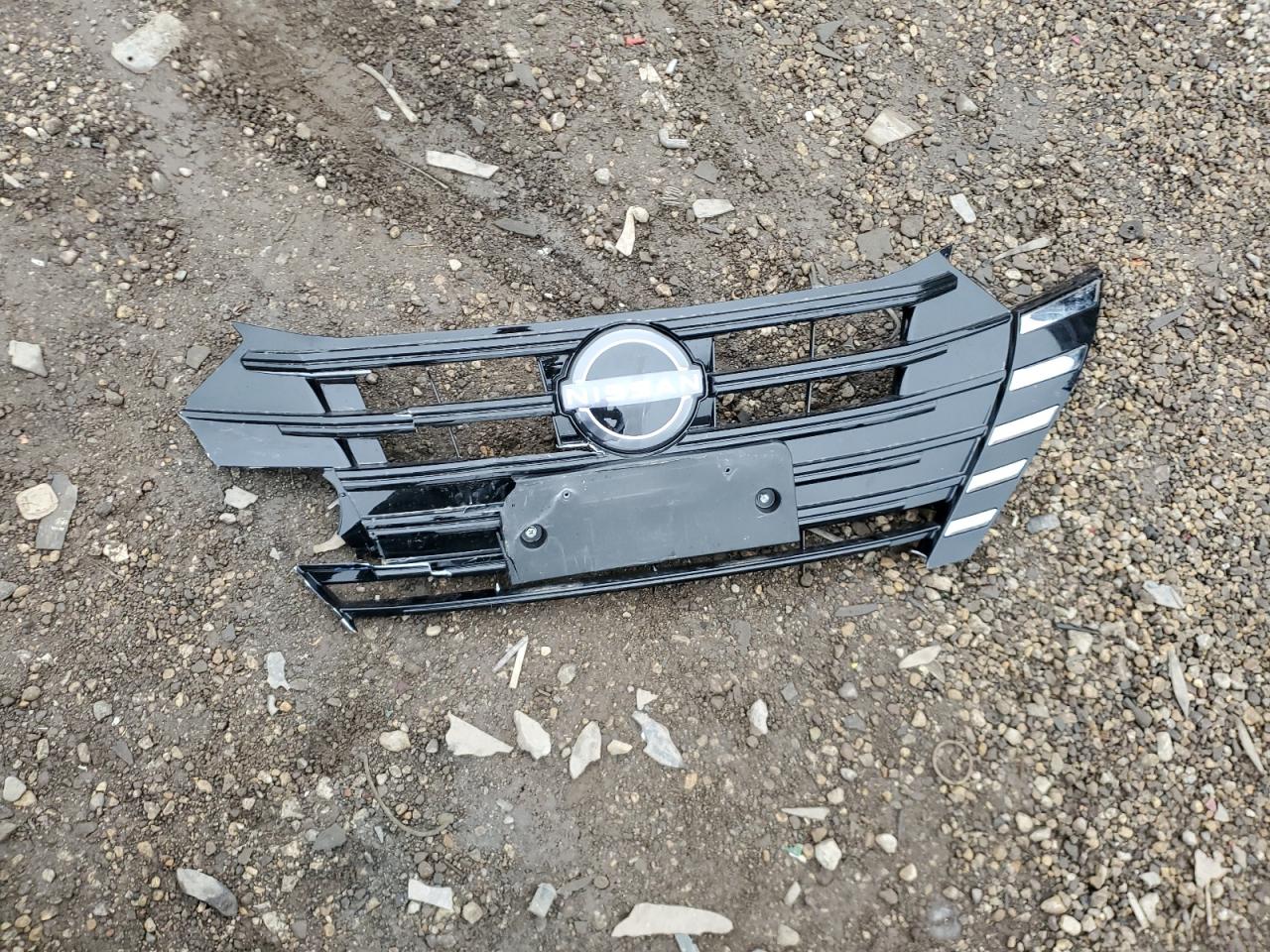 Nissan Versa Sv Image 11