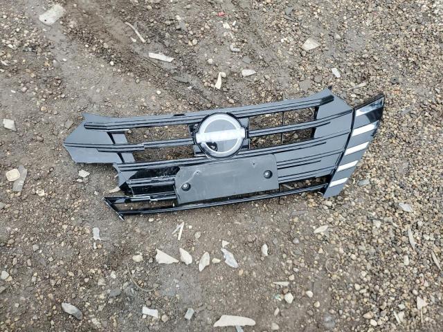 Nissan Versa Sv Image 11