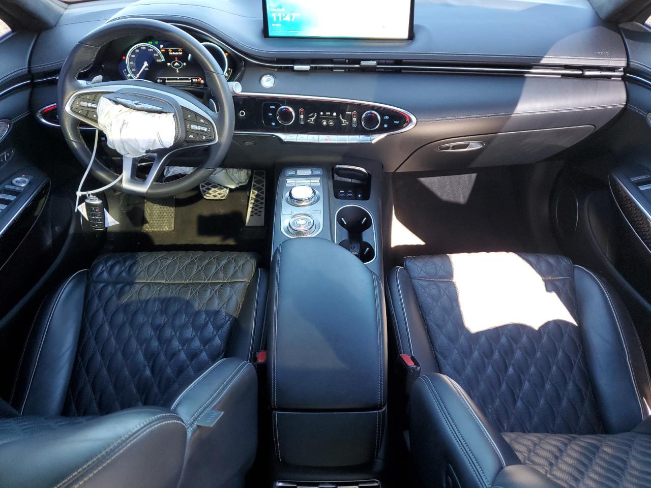 Genesis Gv70 Base Base Image 6