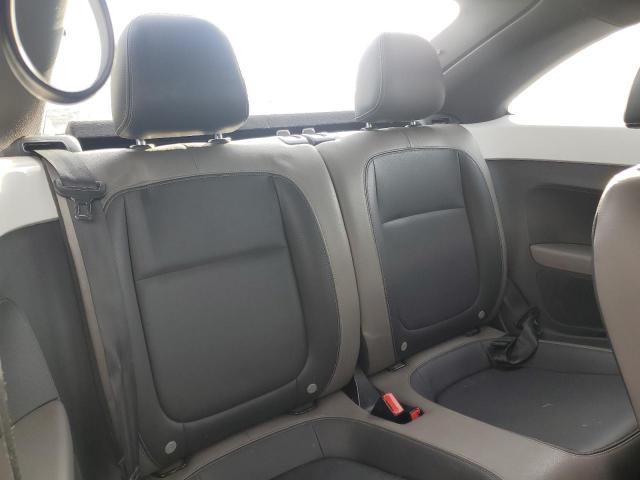 Volkswagen Beetle Image 3