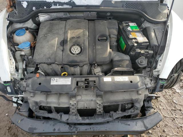 Volkswagen Beetle Image 9