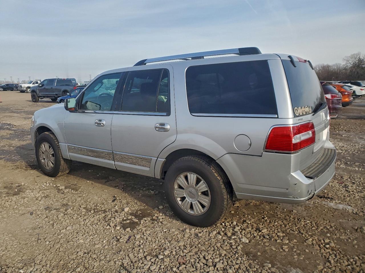 Lincoln Navigator Image 4