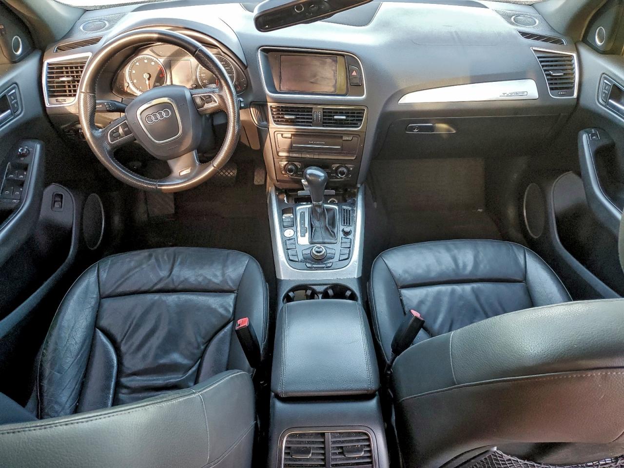 Audi Q5 Prestige Image 8