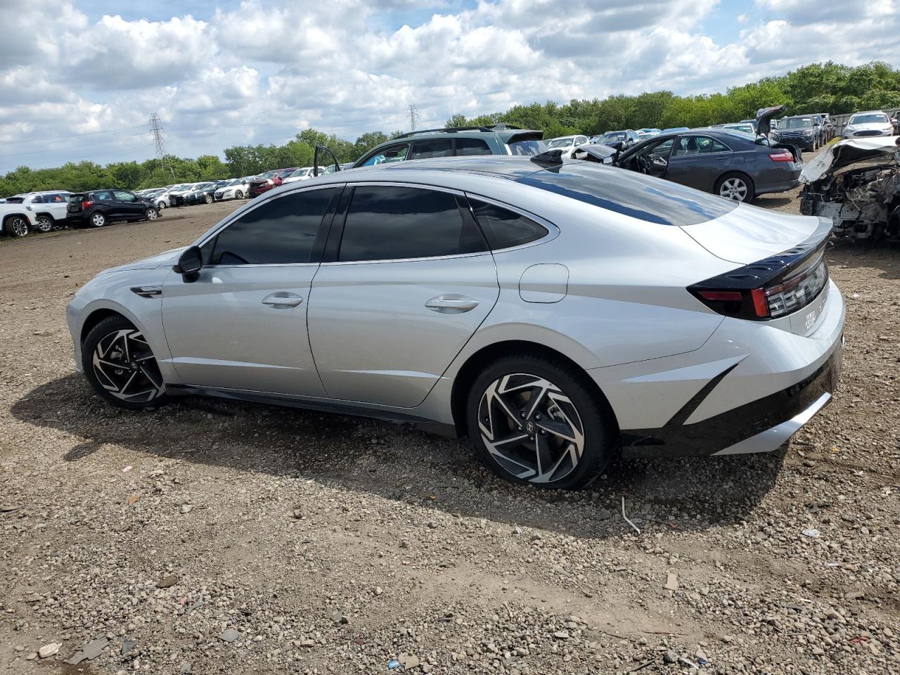 Hyundai SONATA Sel Image 12