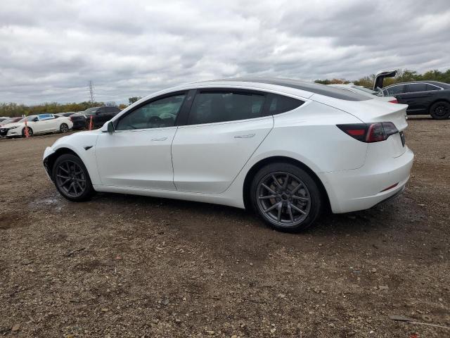 Tesla Model 3 Image 9