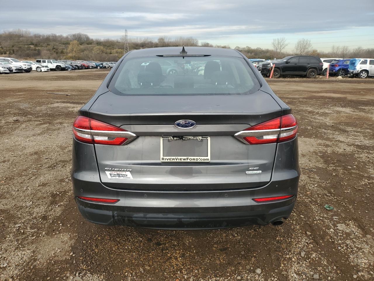 Ford Fusion Se Image 13