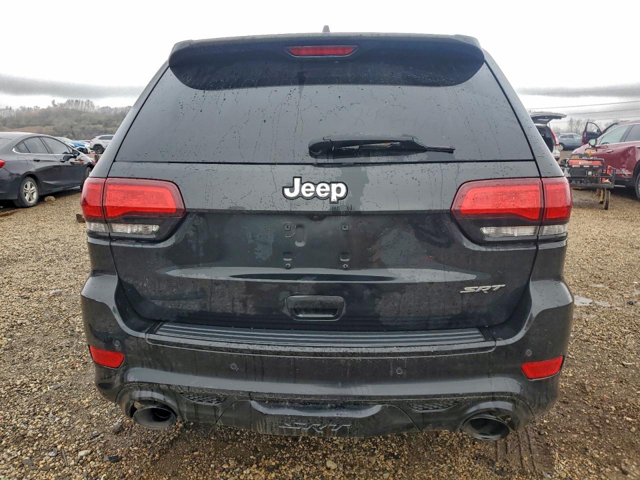 Jeep Grand Cherokee Srt-8 Image 13
