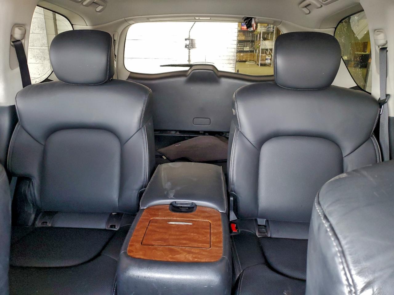 INFINITI Qx Luxe Image 7