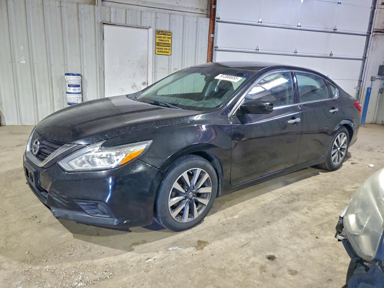 Nissan Altima 2.5 Image 1