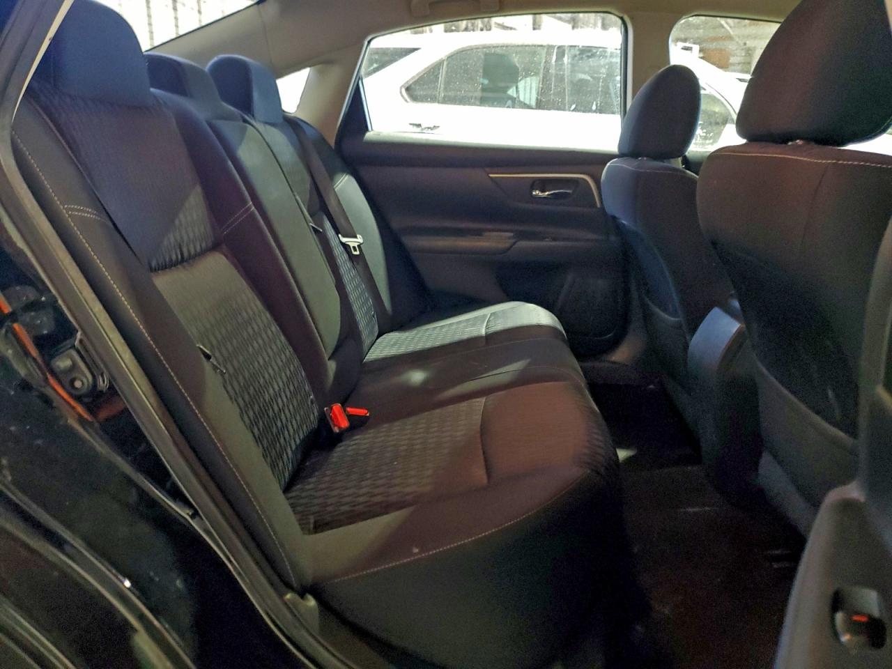 Nissan Altima 2.5 Image 10