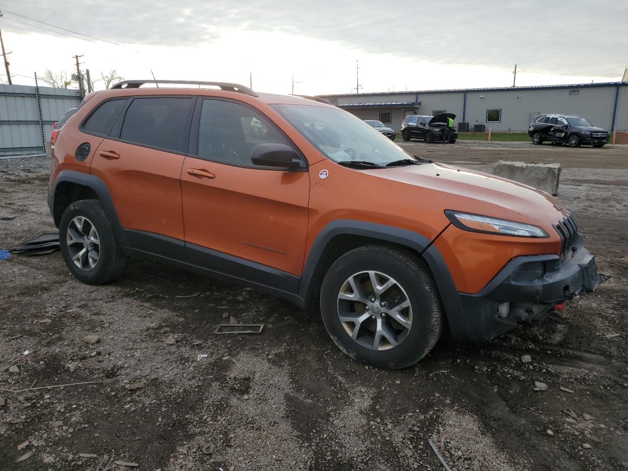 Jeep Cherokee Trailhawk Image 4