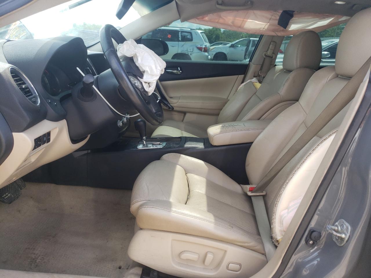 Nissan Maxima S Image 13