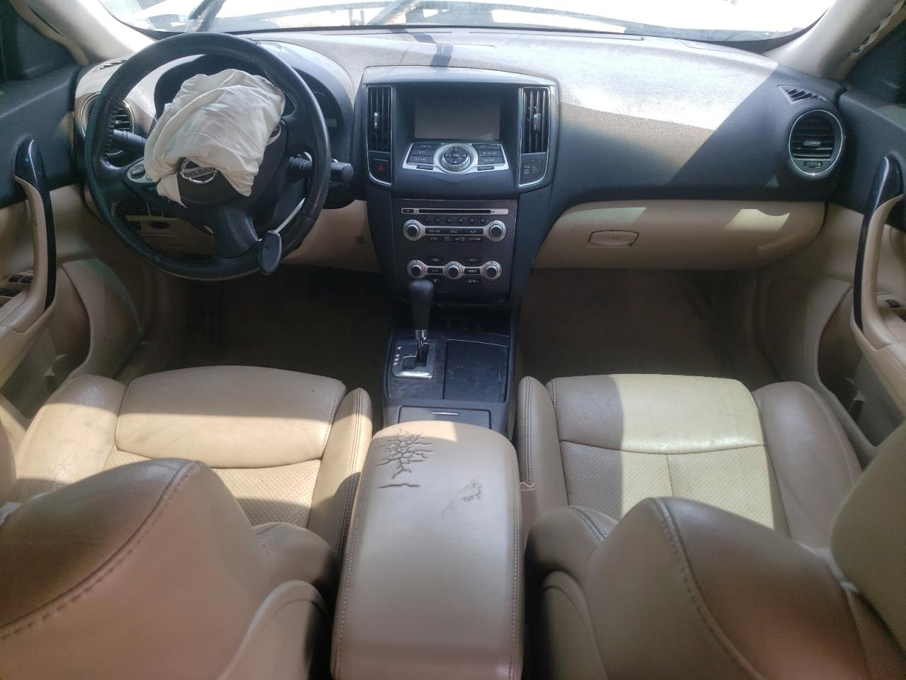 Nissan Maxima S Image 6