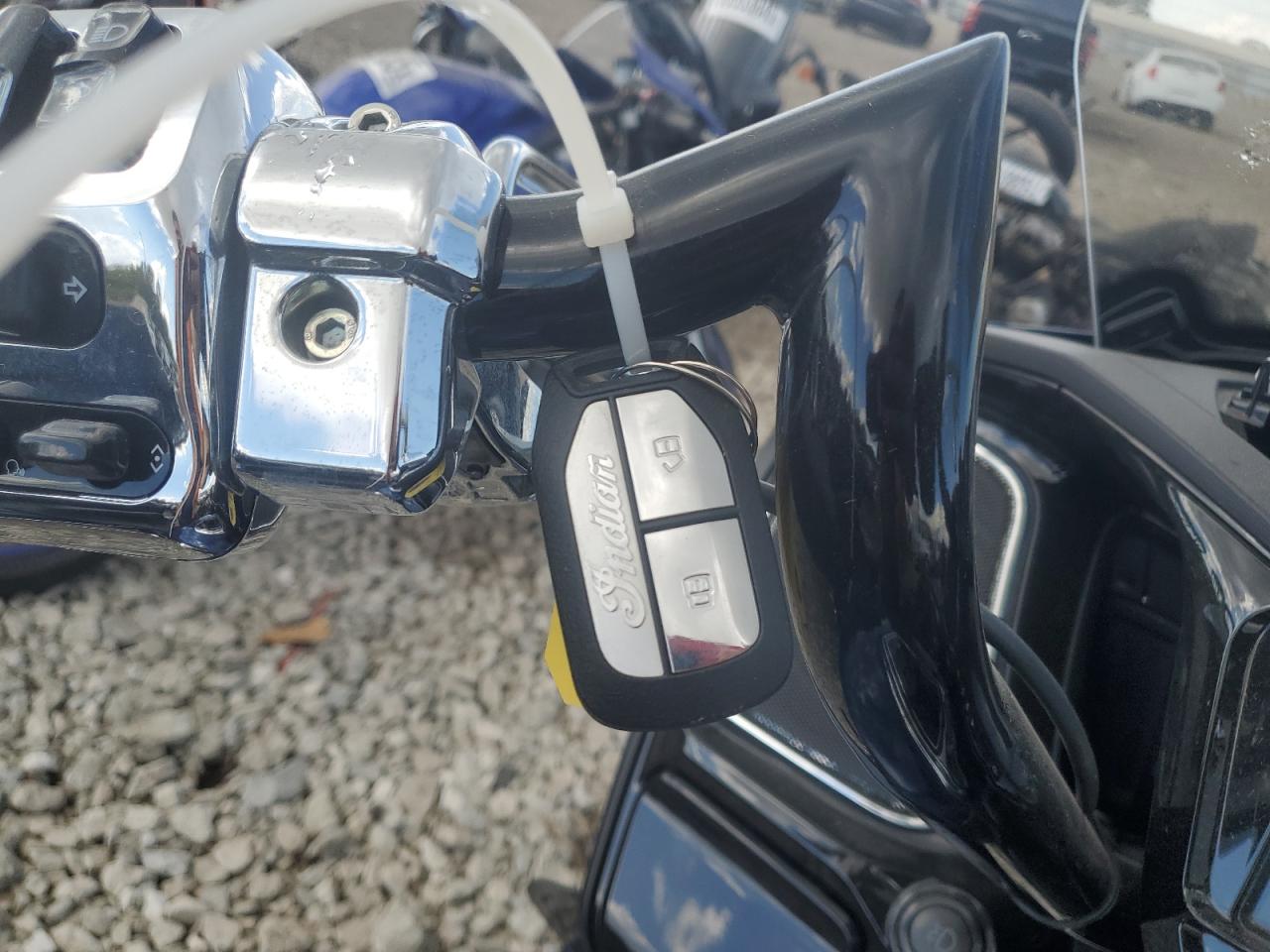 Indian Motorcycle Co Pursuit Li Limited With Premium Package Image 9