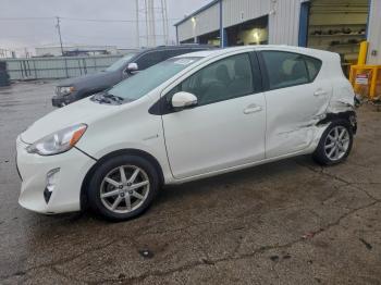  Salvage Toyota Prius
