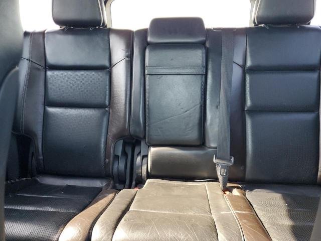 Jeep Grand Cherokee Overland Image 12