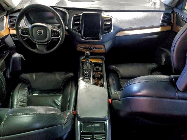 Volvo XC90 T6 Image 6