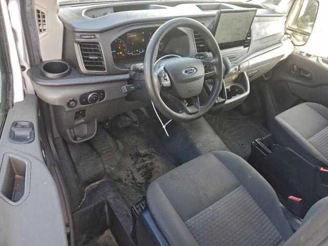 Ford Transit T-250 Image 2